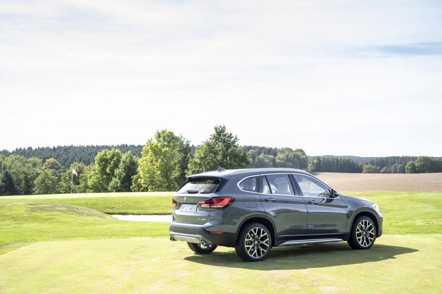  BMW X1 xDrive25d xLine (F48) 2019 года  (WW) (фото 17 из 99)